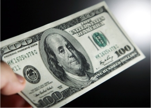 Barclays afirm&oacute; que el d&oacute;lar oficial subiendo al 2% mensual podr&iacute;a "resultar insostenible"