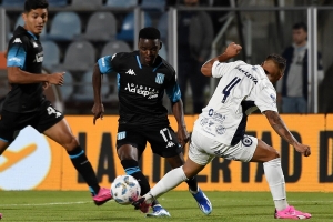 Copa Argentina: Racing se acord&oacute; a tiempo y elimin&oacute; a San Mart&iacute;n de Burzaco