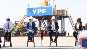 Impulsada por el lanzamiento del Plan Gas, la actividad en Vaca Muerta creci&oacute; casi un 40%,