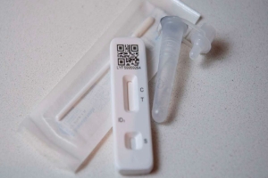 Bioqu&iacute;micos rechazan los "autotest Covid"