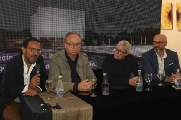 Apertura de sobres para el nuevo teatro en Jujuy
