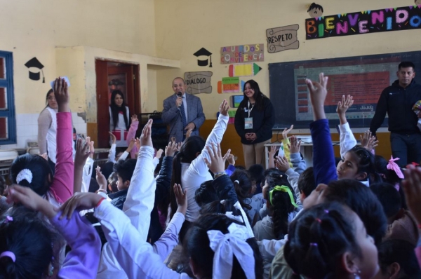 Promotores de la L&iacute;nea 102: talleres para afianzar derechos