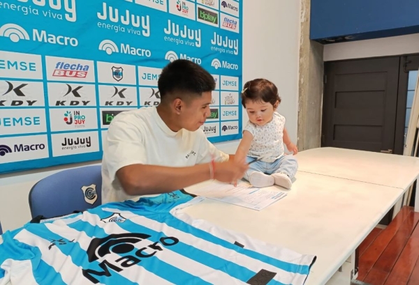 Maidana renov&oacute; con Gimnasia para &ldquo;pelear por la ilusi&oacute;n de todos los juje&ntilde;os&rdquo;