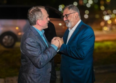 Jorge recibi&oacute; la visita del embajador de EEUU Peter Lamelas