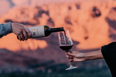 Exposici&oacute;n y degustaci&oacute;n de vinos de la Quebrada