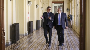Alberto Fern&aacute;ndez avanza en el redise&ntilde;o del Gabinete Nacional