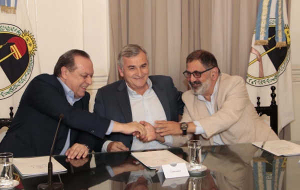 FIRMAN CONVENIOS QUE POTENCIAN LA ACTIVIDAD TUR&Iacute;STICA EN JUJUY