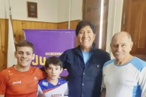 Apoyo a gimnastas para el Sudamericano de trampol&iacute;n