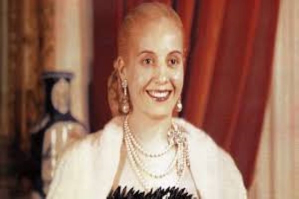 Legisladoras recordaron natalicio de Eva Per&oacute;n