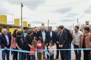 Se entregaron 60 viviendas e infraestructura en barrio Alto Comedero