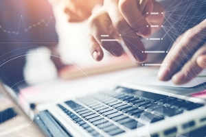 Talleres de verano gratuitos de formaci&oacute;n digital para todas las edades