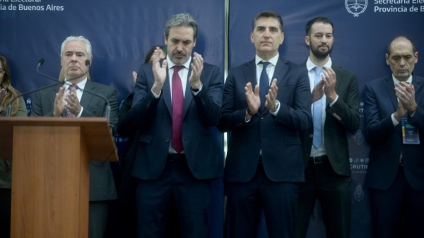 La Justicia Electoral le aclar&oacute; a Milei que no suspender&aacute; la elecci&oacute;n si faltan boletas