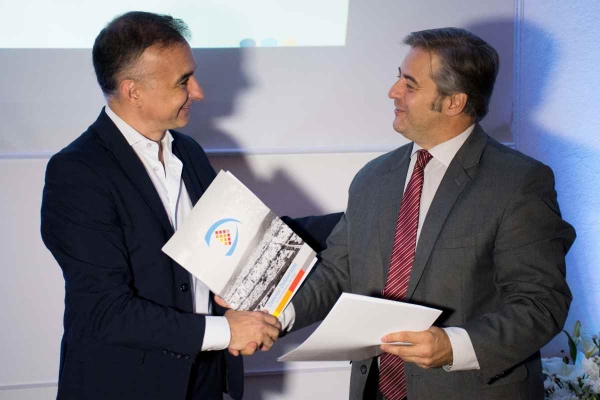 Concejo firm&oacute; convenio con Asociaci&oacute;n Argentina de Consultores Pol&iacute;ticos