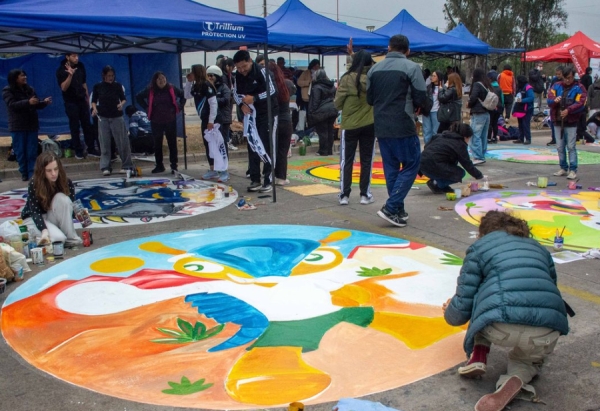 Con la Pintada Estudiantil, Jujuy empieza a palpitar la gran edici&oacute;n 75 de la FNE