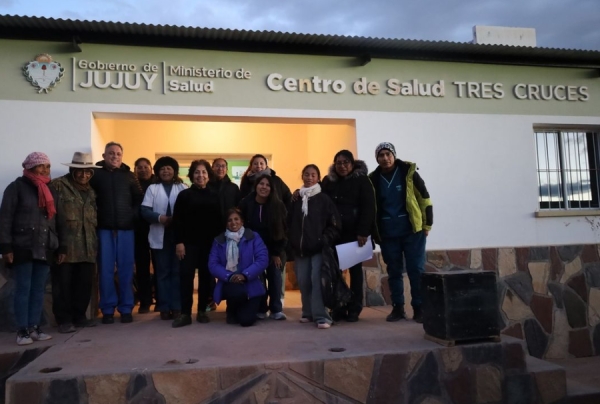 En Tres Cruces. Gira m&eacute;dica brind&oacute; numerosos servicios