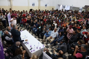Capacitan a 700 mujeres para trabajar en el Parque Industrial de Perico