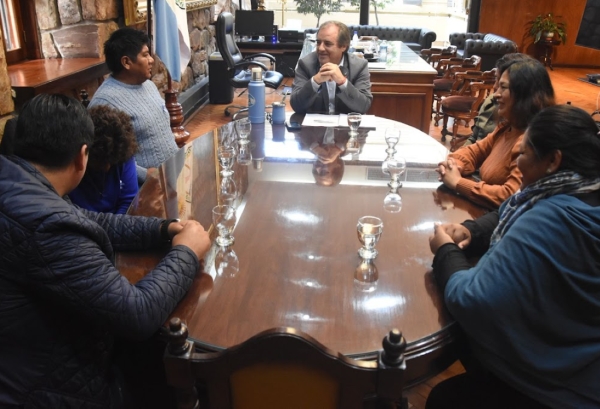 Bernis recibi&oacute; al electo comisionado municipal de Uqu&iacute;a