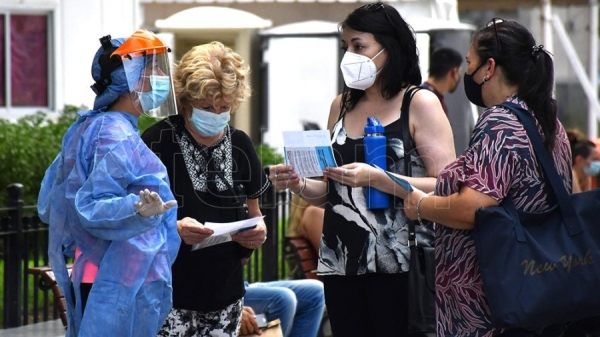 Se registraron 208 muertes y 128.321 contagios de coronavirus en el pa&iacute;s