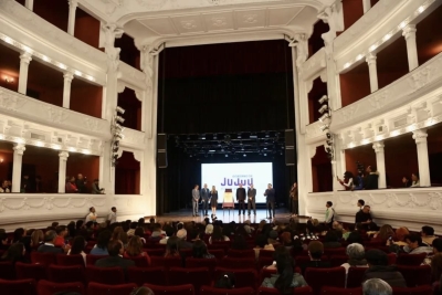 Morales inaugur&oacute; la segunda etapa de recuperaci&oacute;n del Teatro Mitre