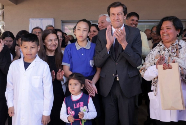 En San Juancito. Sadir inaugur&oacute; el nuevo edificio de la escuela rural N&deg; 327