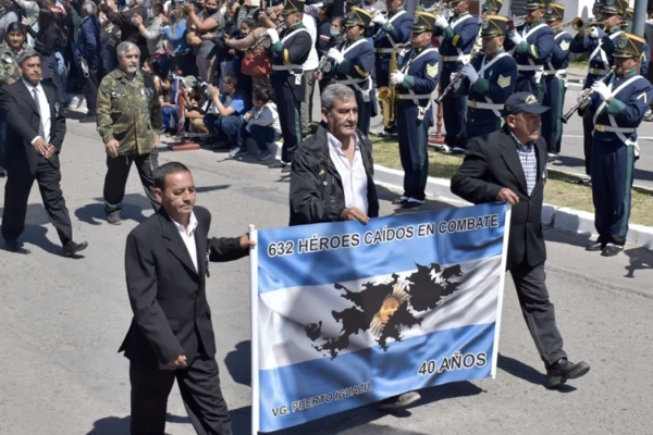 Acto central y desfile por el Aniversario de la "Guerra de Malvinas y D&iacute;a del Veterano de Guerra de Malvinas"