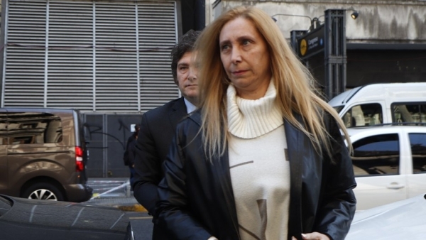 Karina analiza darle un cargo a alg&uacute;n diputado para que asuma Spagnuolo y tenga fueros