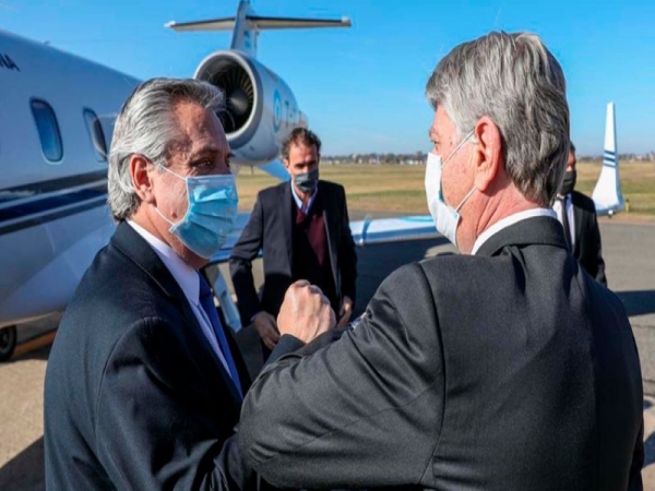 Alberto Fernandez adelant&oacute; que revisar&aacute; las tarifas de los serrvicios p&uacute;blicos