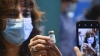 Es eficaz la combinaci&oacute;n de Sputnik V y AstraZeneca