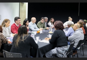 Paritarias.Gobierno convocó a gremios estatales para este lunes y martes