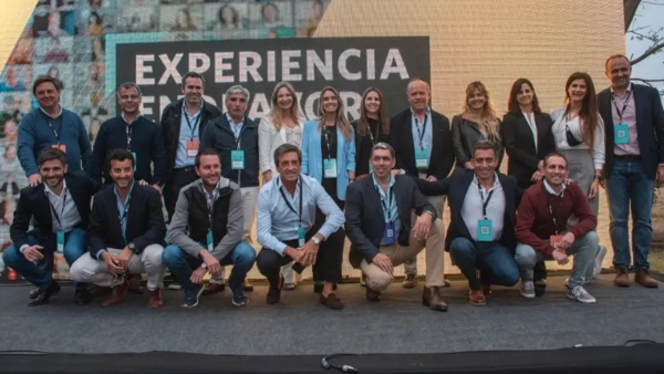Se viene una nueva experiencia Endeavor NOA
