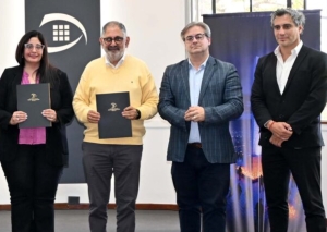 Municipalidad renueva compromiso con la prevención del cáncer de mama