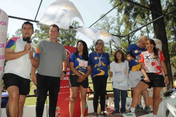 Exitosa carrera solidaria para lograr el Banco de Leche Materna