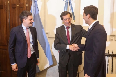"Quiero que nuestros chicos se capaciten y logren su autonom&iacute;a", sostuvo Sadir en la apertura del Programa Provincial de Educaci&oacute;n Financiera