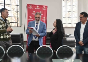 Reconocimiento municipal a la trayectoria de Angela Irene