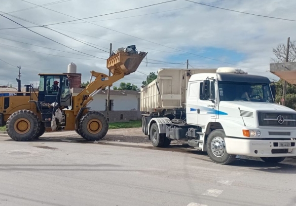 Salud contin&uacute;a con el descacharrado en San Salvador