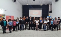 Emprendedores de El Carmen recibieron cr&eacute;ditos Microsol por $990 000