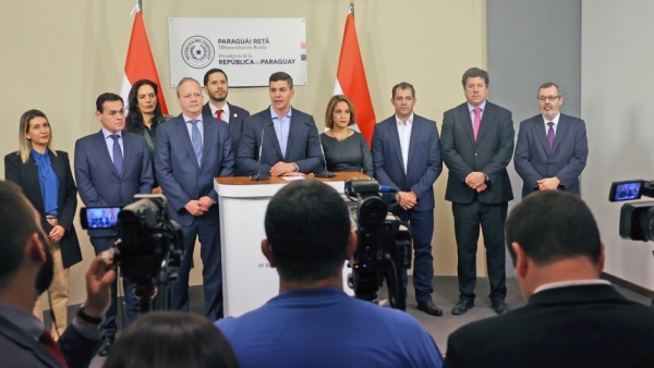 Paraguay demandar&aacute; a Argentina en el Mercosur por el peaje y la retenci&oacute;n de embarcaciones en la hidrov&iacute;a
