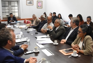 Diputados y el valor histórico de la bandera preservada en el Museo Lavalle