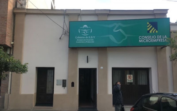 Difieren vencimientos por creditos de la Micro Empresa