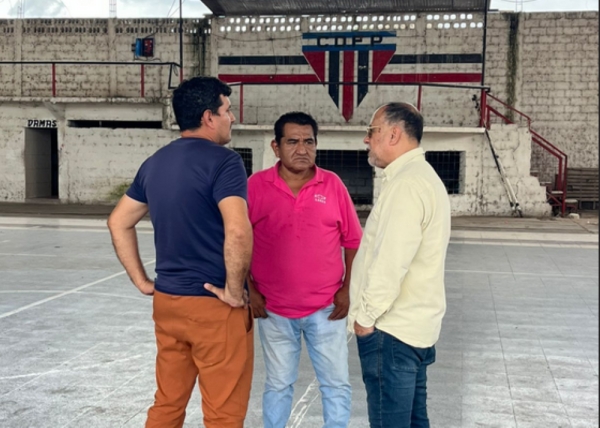 Fraile Pintado. &Aacute;lvarez Garc&iacute;a recorri&oacute; obras